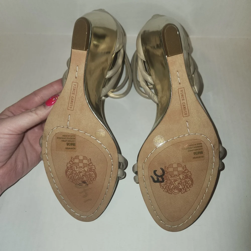 Vince Camuto Metallic Iridescent Gold Beige Leather Wedge Heeled Sandals 8 EUC